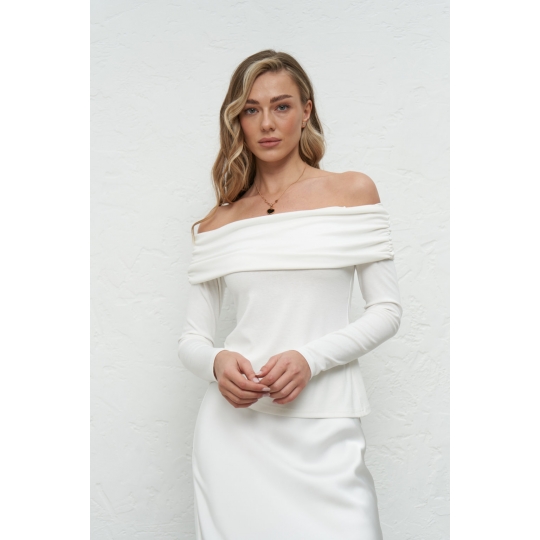 Лонгслів Черрі Молочний