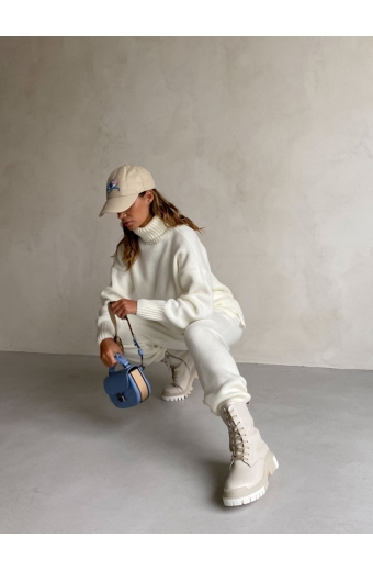 Костюм 70427 Молочний