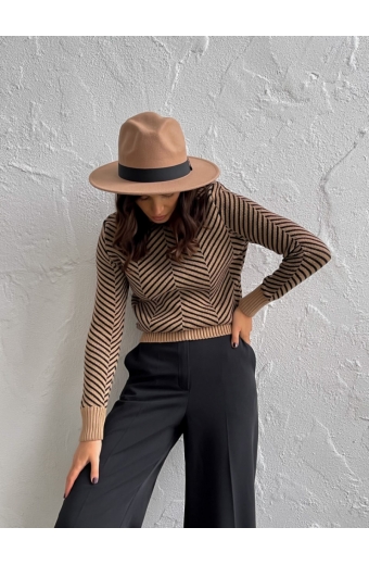 Джемпер Hadat Кемел-чорний